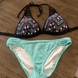 VS swimsuit top and bottom